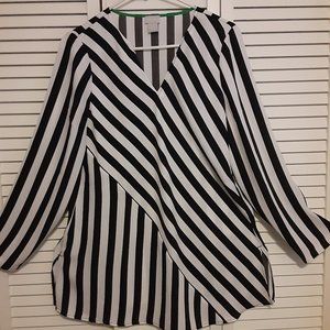 Chicos black and white striped tunic